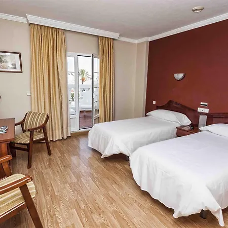 Carabela Santa Maria 3*